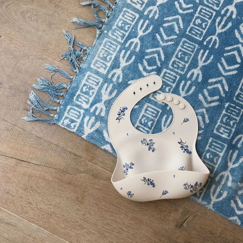 المرايل الطفل Ins نمط طباعة مق - مراجعة Waterproof Baby Bibs Silicone وسعره