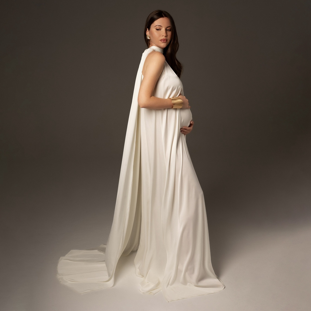 فستان تصوير للحوامل مع عباءة أ - مراجعة Maternity Wear وسعره