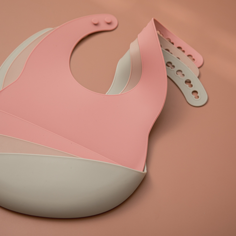 مرايل أطفال للطعام مصنوعة من ا - مراجعة Waterproof Baby Bibs Silicone وسعره